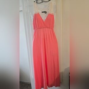 Raviya Coral and White Maxi Dress